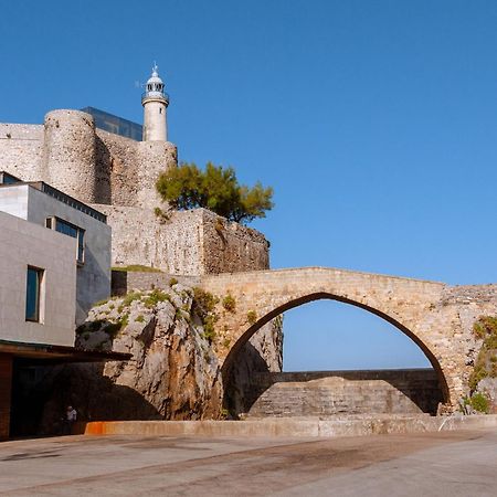 Sea Views In The Heart Of The Old Town Leilighet Castro Urdiales Eksteriør bilde